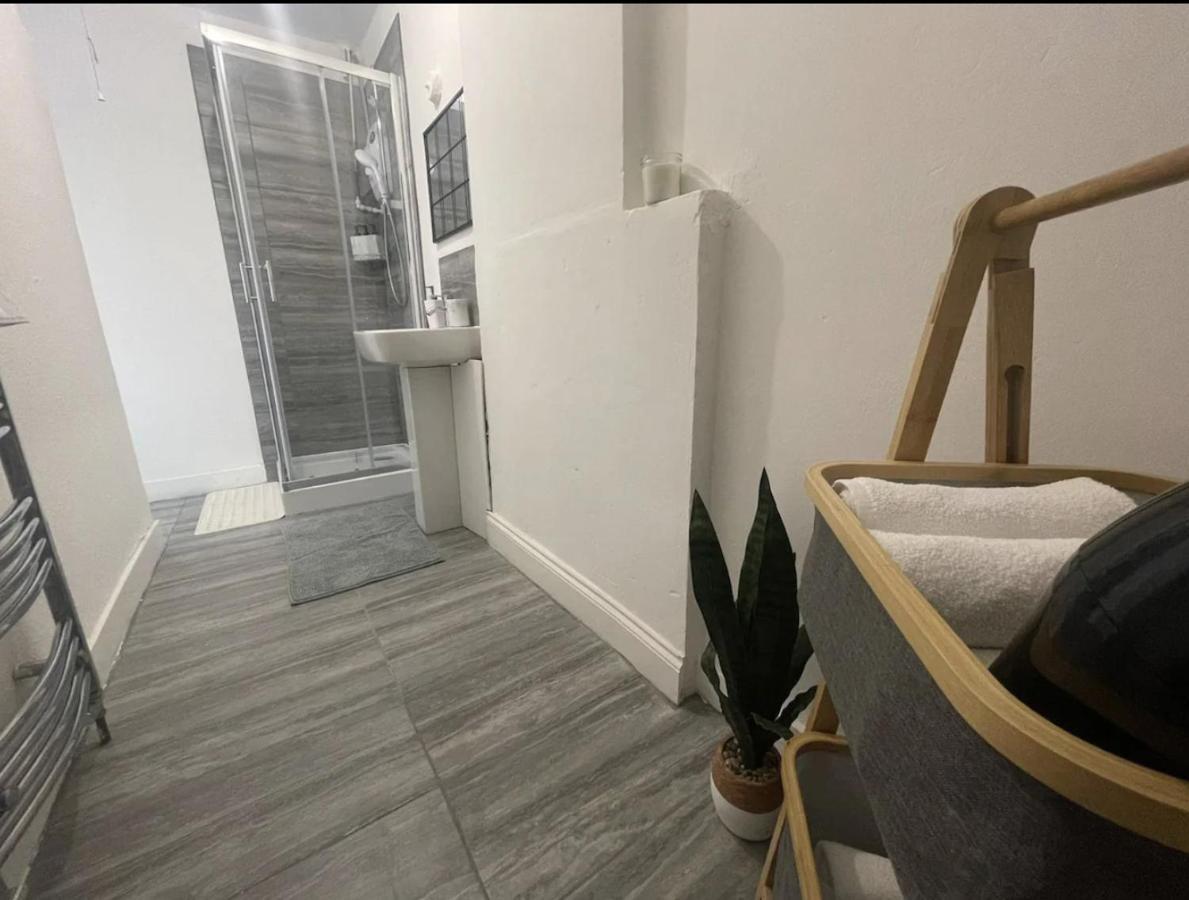 Charming 2 Bed Flat On Tower Bridge Apartment London Bagian luar foto