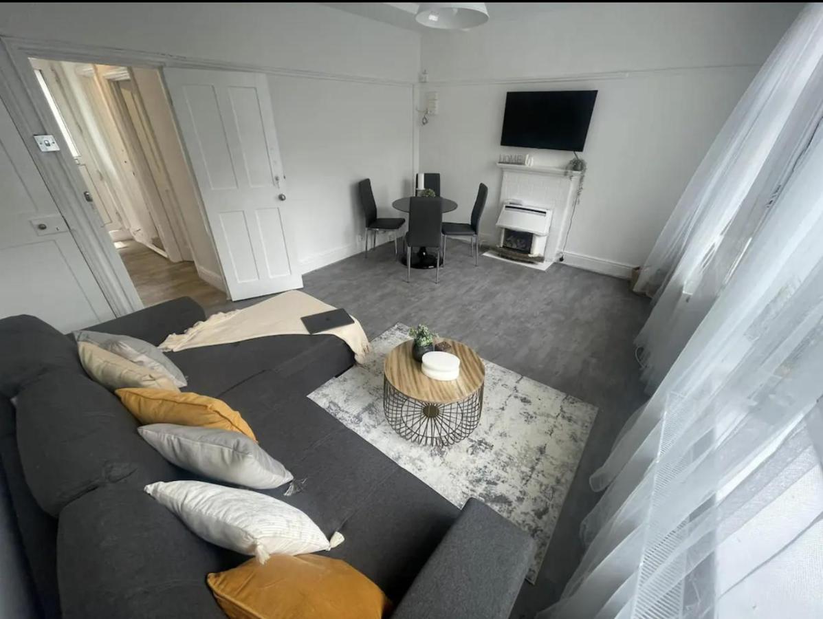 Charming 2 Bed Flat On Tower Bridge Apartment London Bagian luar foto