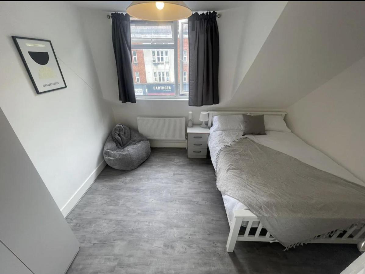 Charming 2 Bed Flat On Tower Bridge Apartment London Bagian luar foto