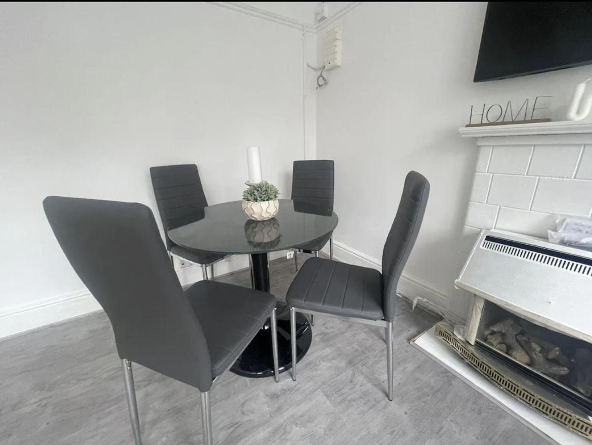 Charming 2 Bed Flat On Tower Bridge Apartment London Bagian luar foto