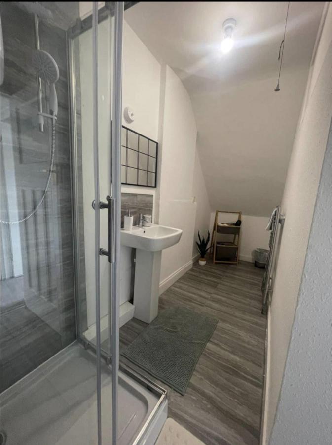Charming 2 Bed Flat On Tower Bridge Apartment London Bagian luar foto