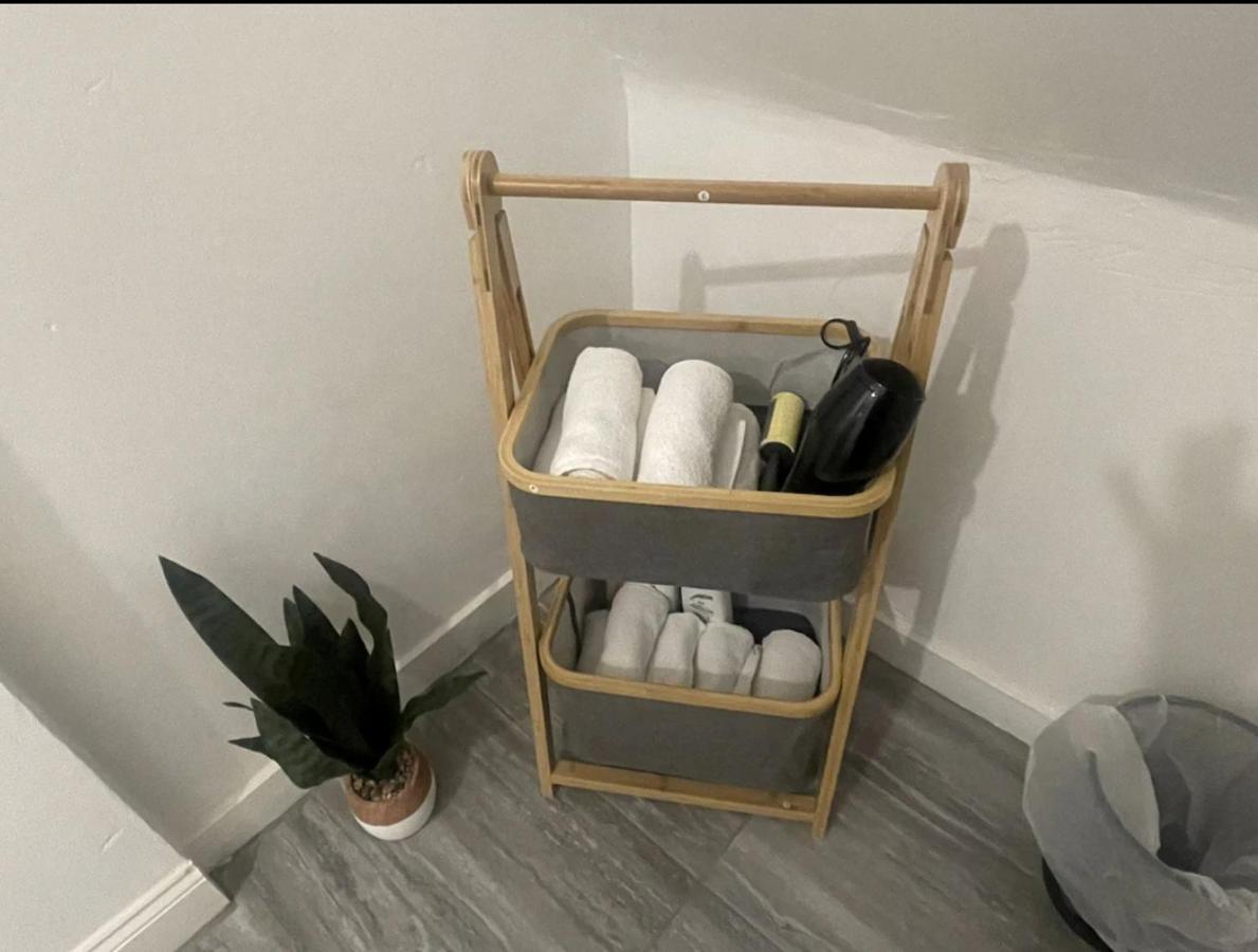 Charming 2 Bed Flat On Tower Bridge Apartment London Bagian luar foto